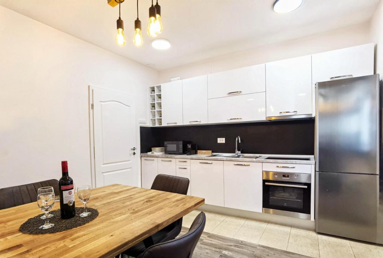 Apartments Nova Σπλιτ Εξωτερικό φωτογραφία